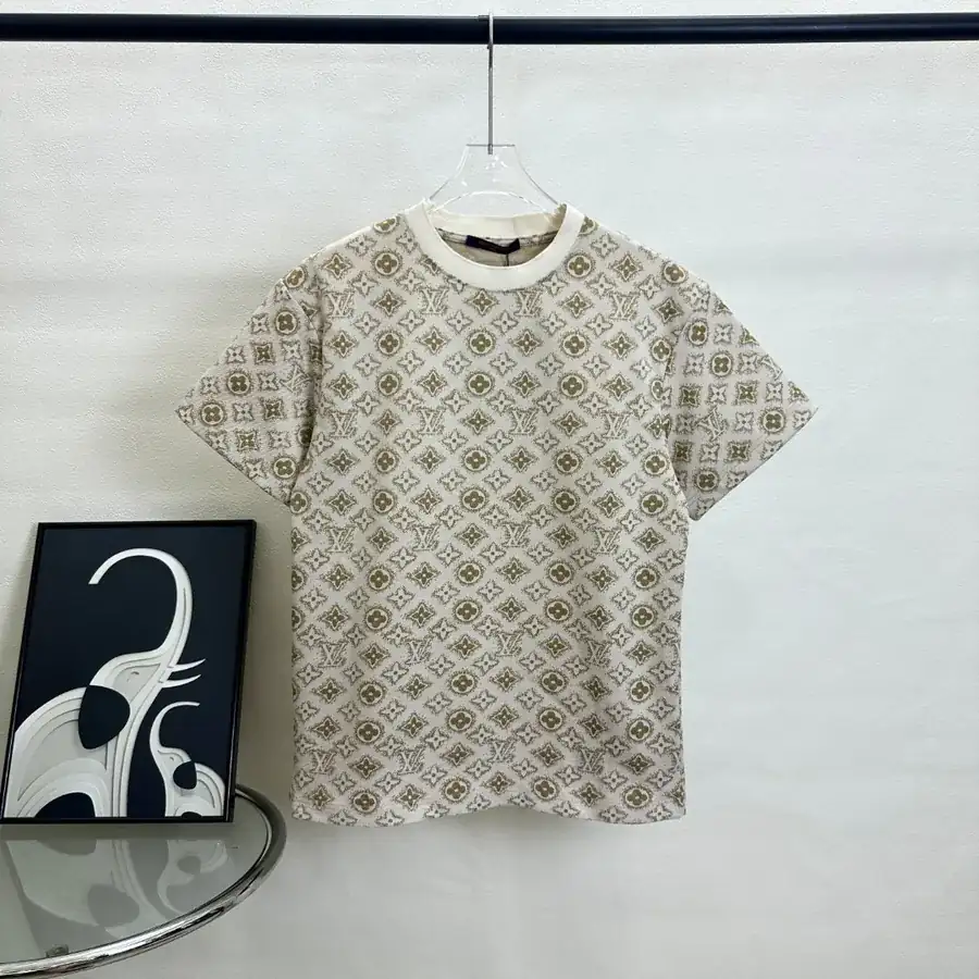 LVV Starlight Exclusive Monogram Print Set Short Sleeve