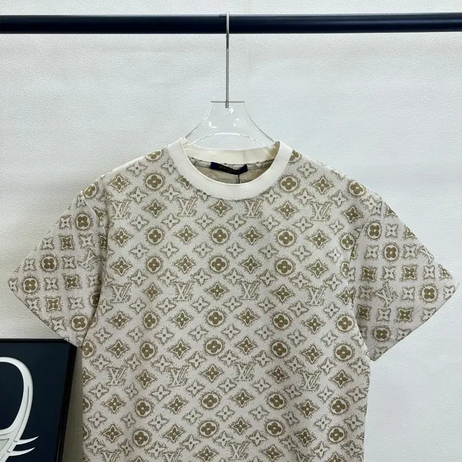 LVV Starlight Exclusive Monogram Print Set Short Sleeve