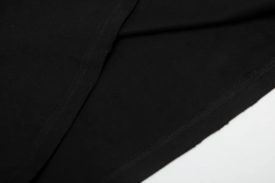 Ami 艾米 重工做旧涂鸦爱心情侣短袖