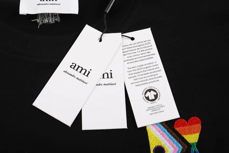 Ami Rainbow Embroidered Heart Short Sleeve Black