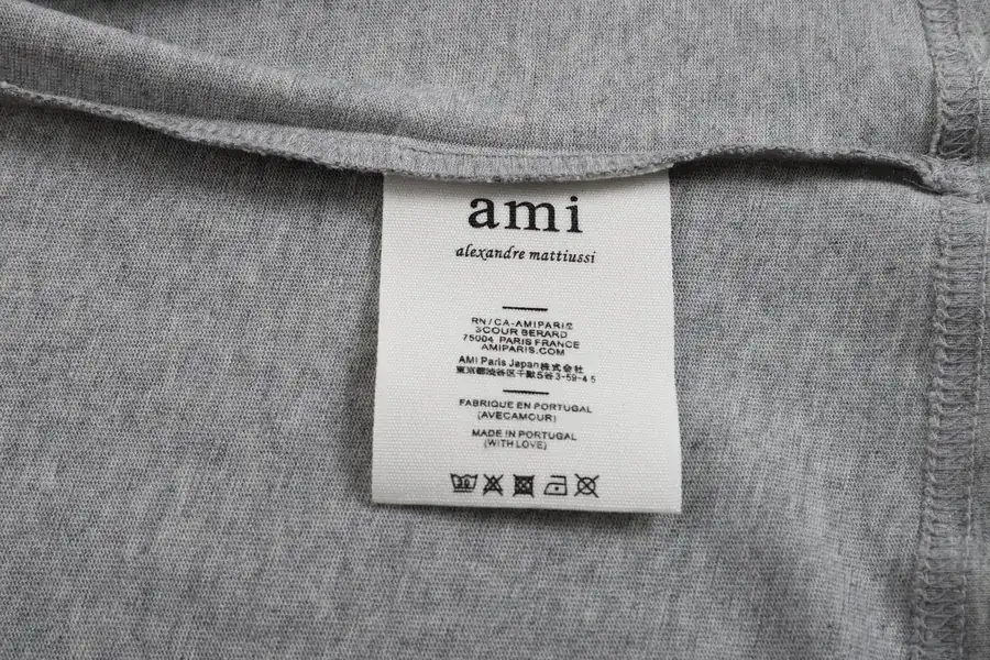 Ami Rainbow Embroidered Heart Short Sleeve Limited Edition