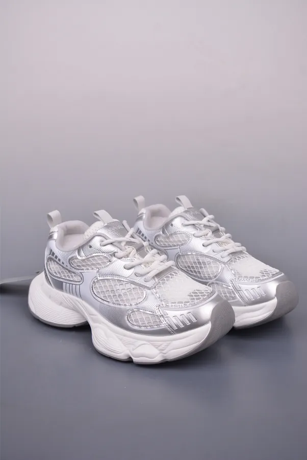 GGCC Chunky Low Lace Pearl Sneaker