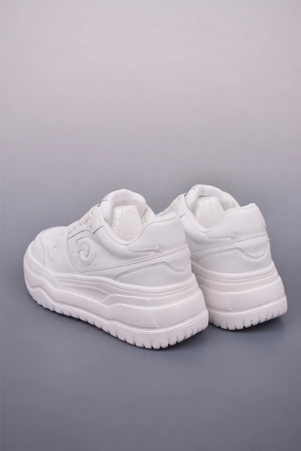 GGCC Chunky Low Sneaker
