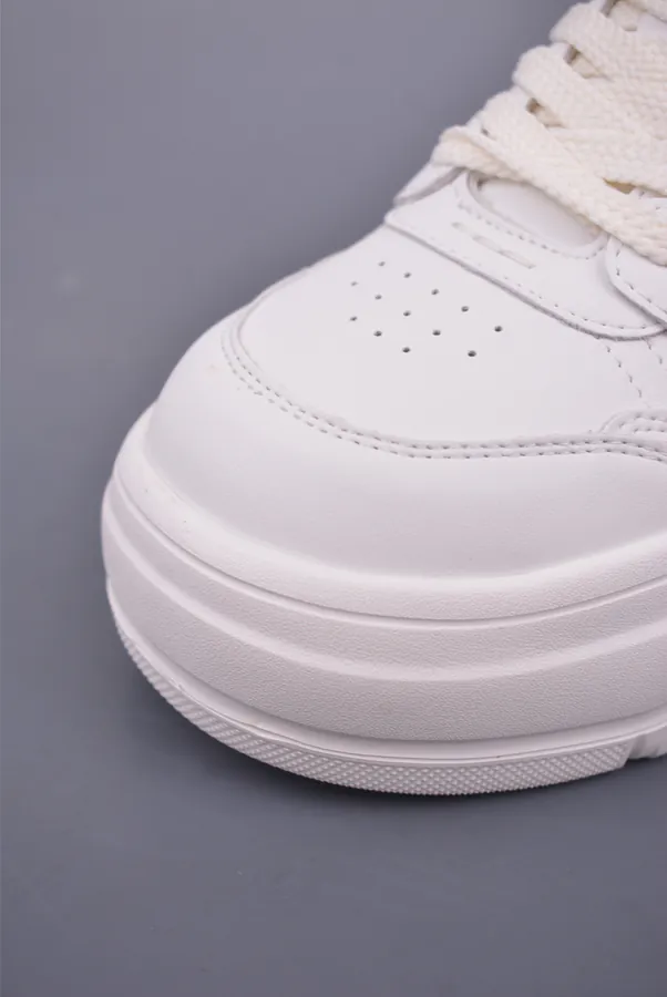 GGCC Chunky Low Sneaker