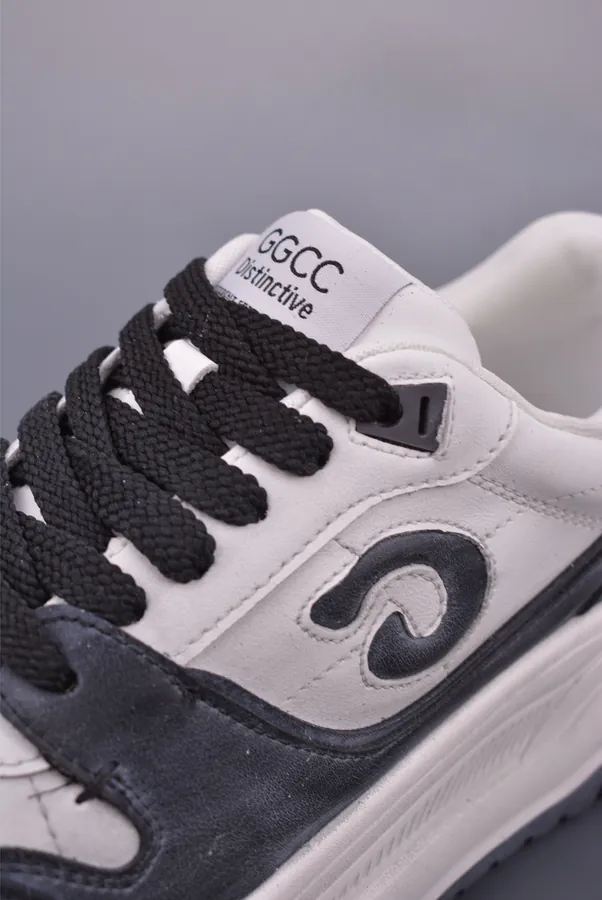 GGCC Chunky Low Sneaker