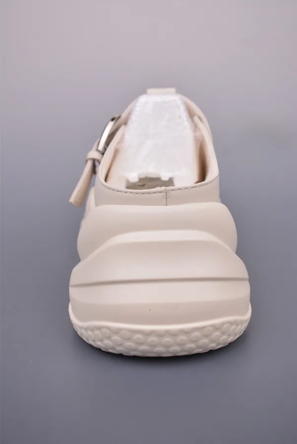 GGCC Chunky Low Sneaker