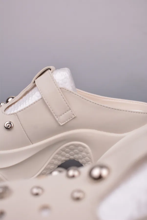 GGCC Chunky Low Sneaker