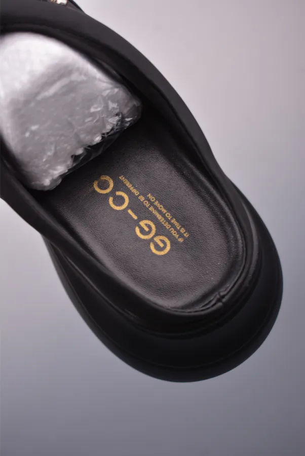 GGCC Chunky Low Sneaker