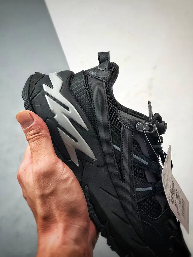 Fila Comet Starry Sneaker
