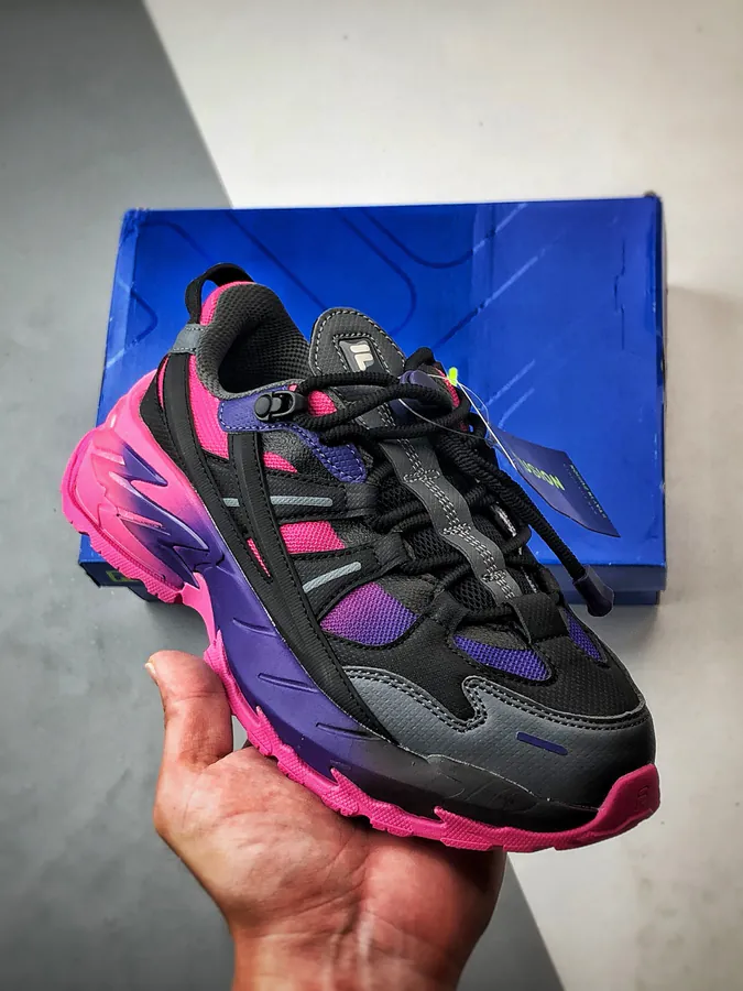 Fila Comet Starry Sneaker