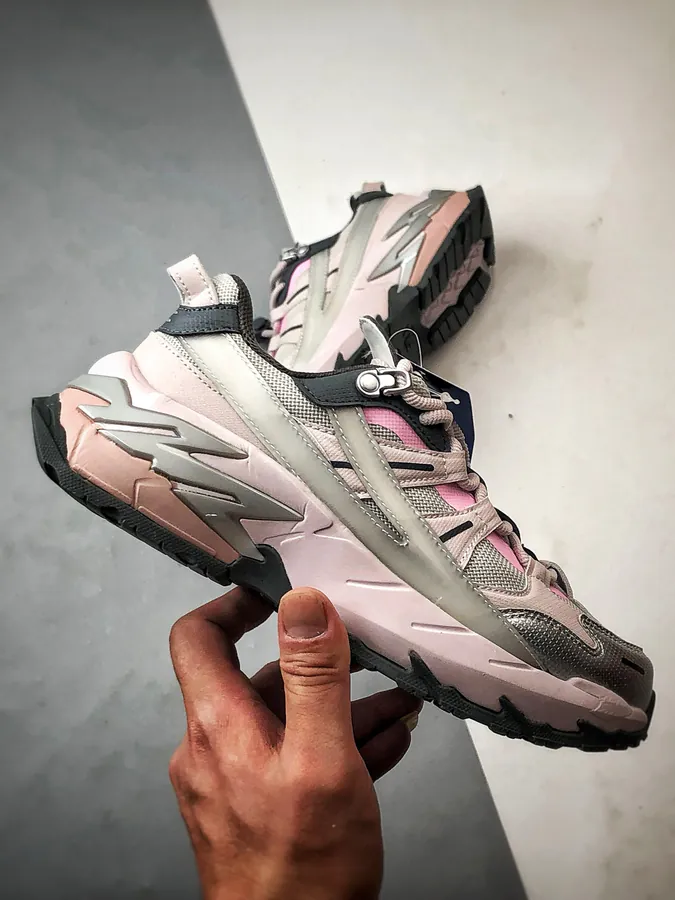 Fila Comet Starry Sneaker