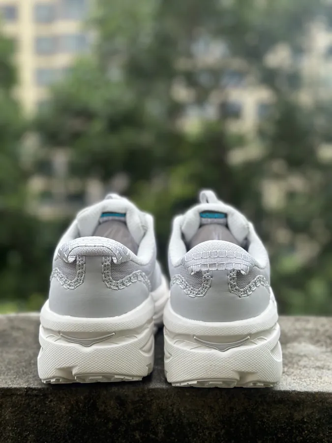 HOKA ONE ONE BONDI B3LS Running Shoes