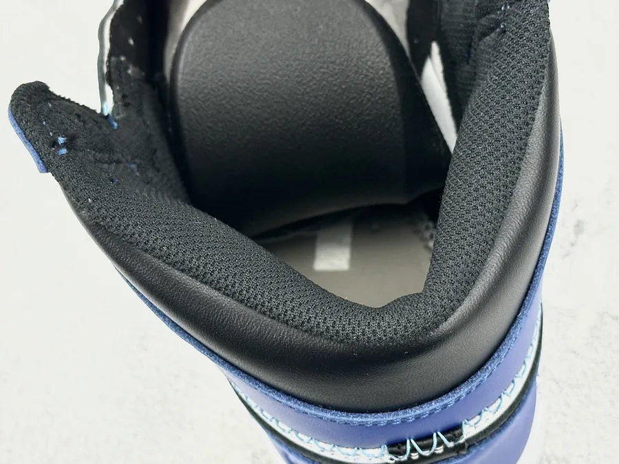 Fragment Design x Jordan 1 Retro High