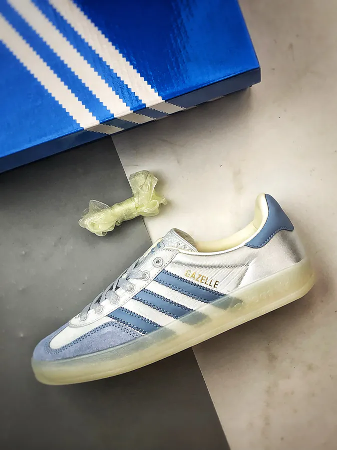 AD Originals Gazelle Indoor Ice Fog Blue
