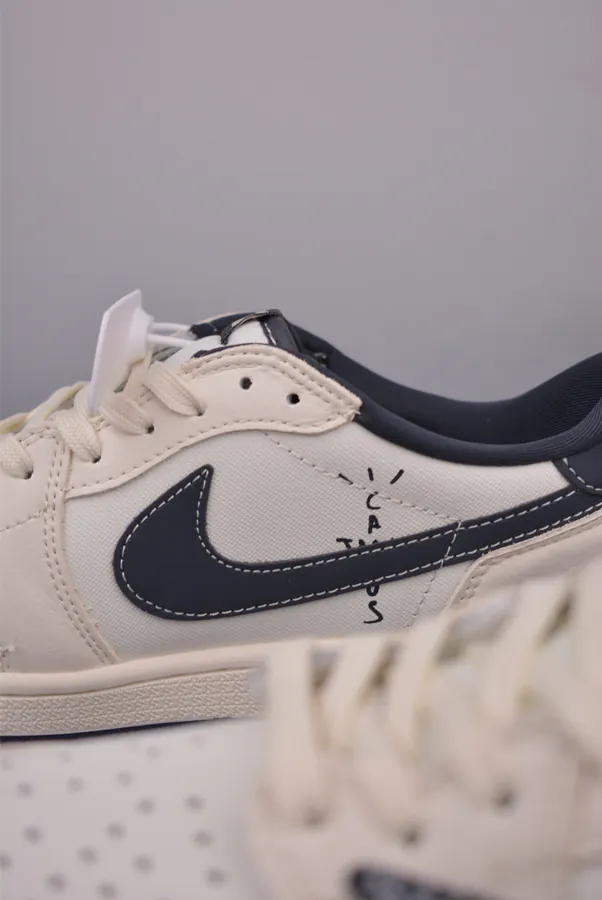 Fraent x Travis Scott x Air 1 Low 三方联名倒钩