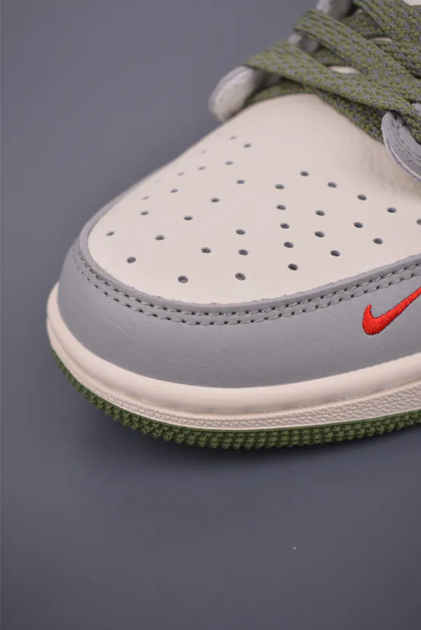 Fraent x Travis Scott x Air 1 Low Triple Collaboration Low Sneaker