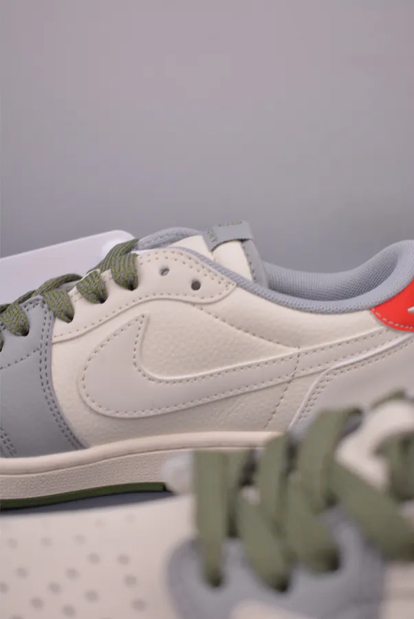 Fraent x Travis Scott x Air 1 Low Triple Collaboration Low Sneaker