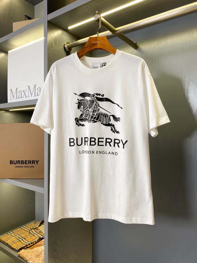 Chenxing Exclusive Knight and War Horse Print Cotton T Shirt