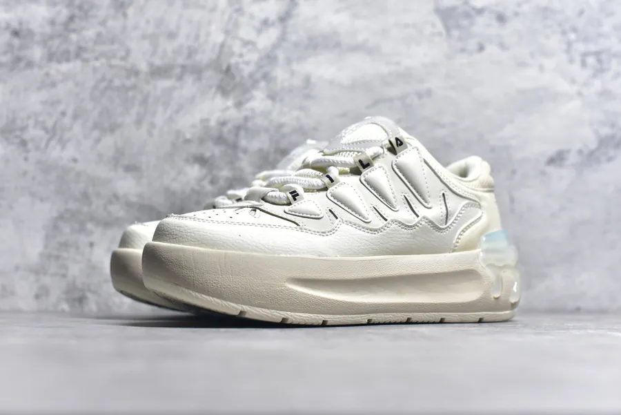 FILA FUSION Carrot 2.0 Classic Retro Sneaker