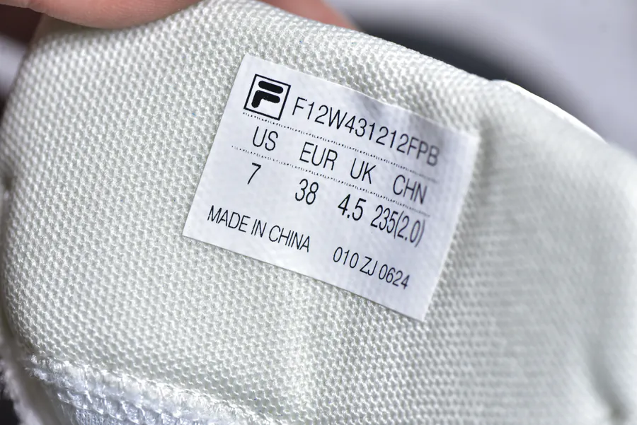 FILA FUSION Carrot 2.0 Classic Retro Sneaker