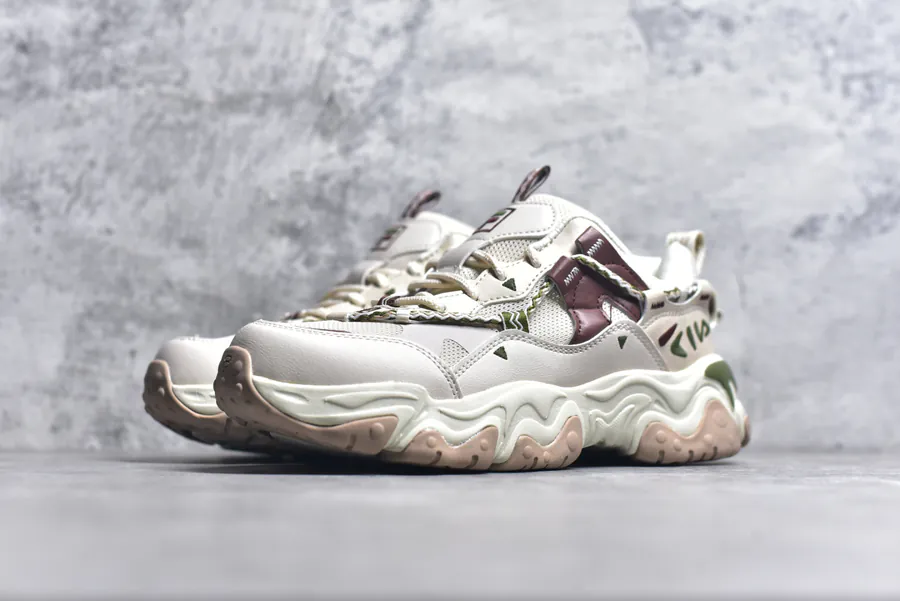 PEASE Pea Shoe Comfortable and Versatile Low Top Sneaker