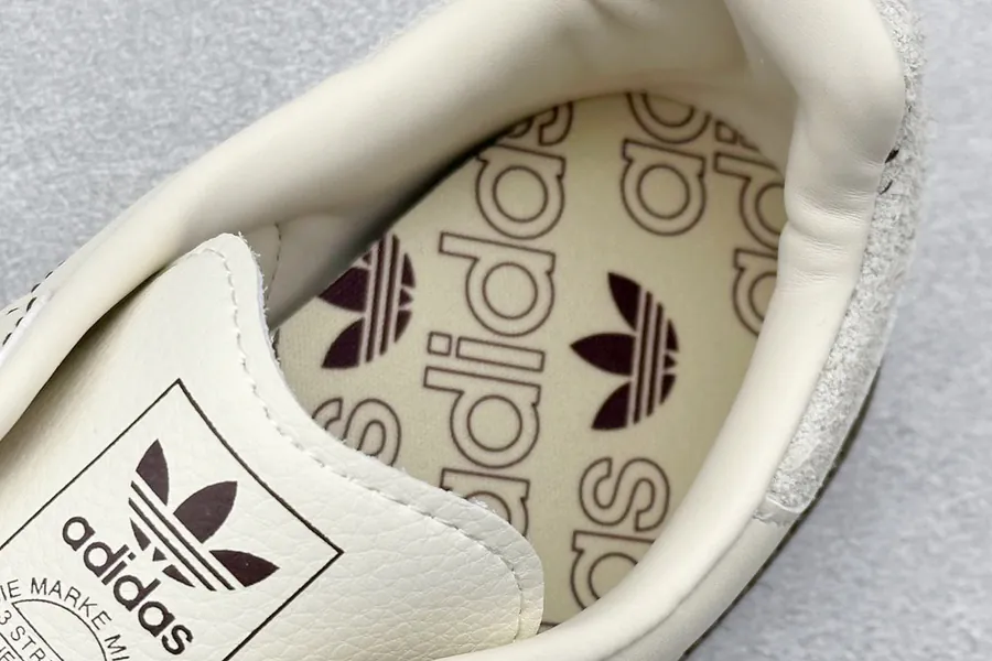 Addis Original Samba OG Retro Samba Sneaker