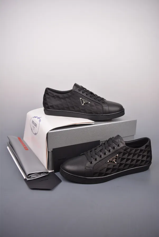 PRA OG Edition Low Top Sneaker with Thick Sole