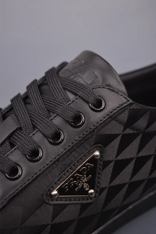 PRA OG Edition Low Top Sneaker with Thick Sole