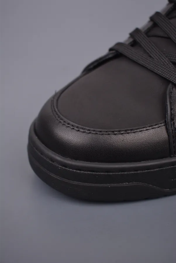 PRA Low Top Sneaker with Logo Premium Quality