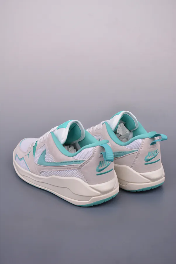 CX Exclusive Original Air CMFT Era Low Top Sneakers