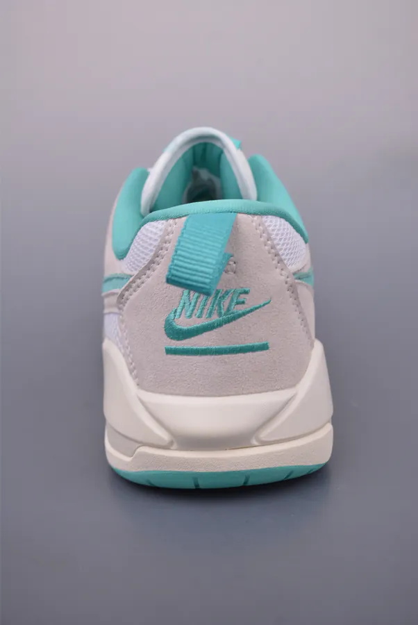 CX Exclusive Original Air CMFT Era Low Top Sneakers