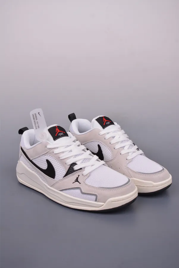 CX Exclusive Pure Original Air CMFT Era Low Top Sneakers