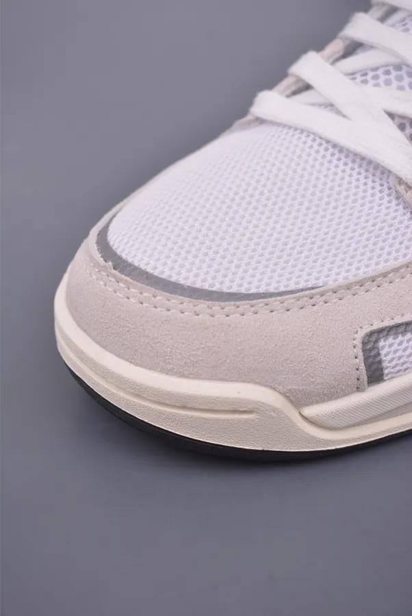 CX Exclusive Pure Original Air CMFT Era Low Top Sneakers
