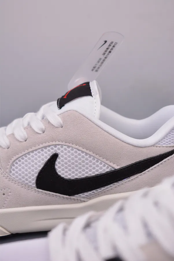 CX Exclusive Pure Original Air CMFT Era Low Top Sneakers