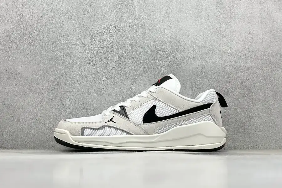 CX Exclusive Air Cmft Era Retro Sport Sneaker