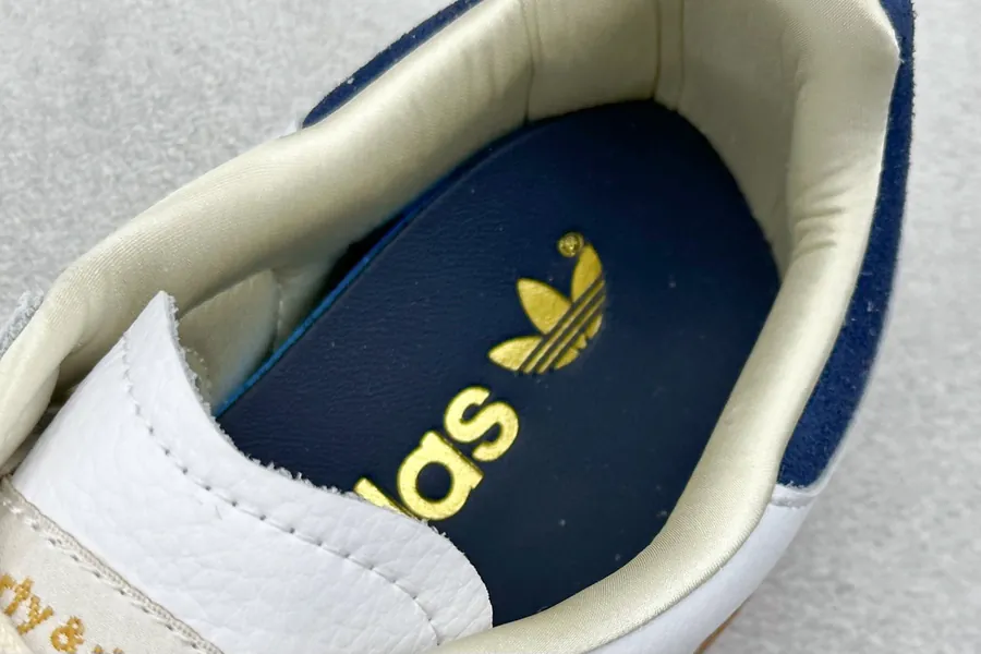 Addis Original Samba OG Retro Samba Sneaker