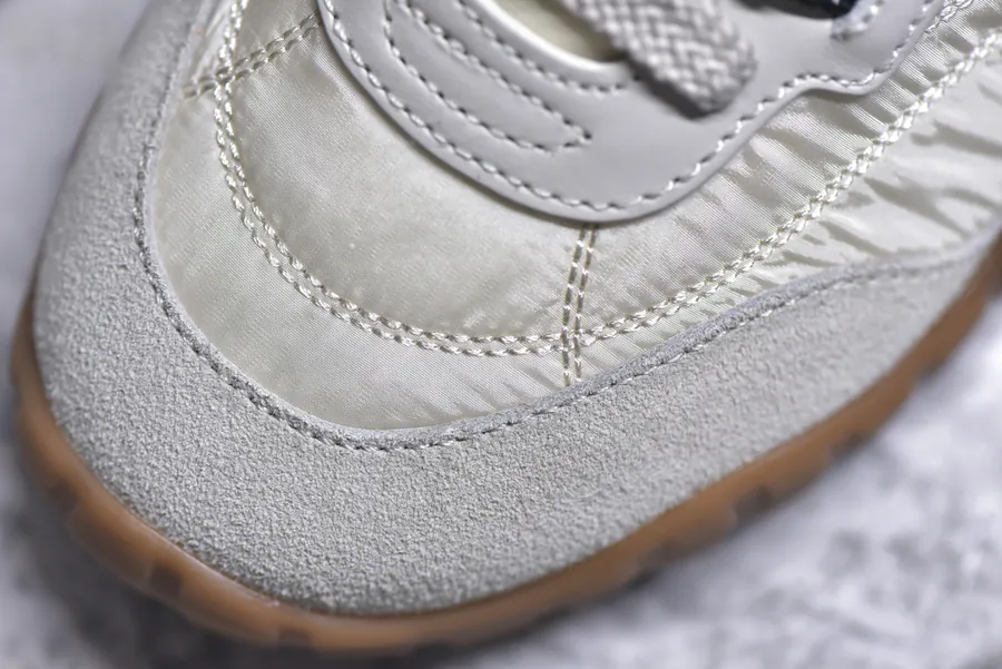 Miu Miu 25ss Tyre Series Casual Sneaker