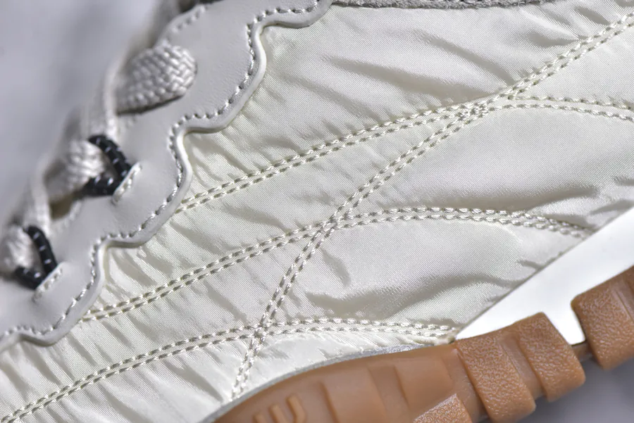 Miu Miu 25ss Tyre Series Casual Sneaker