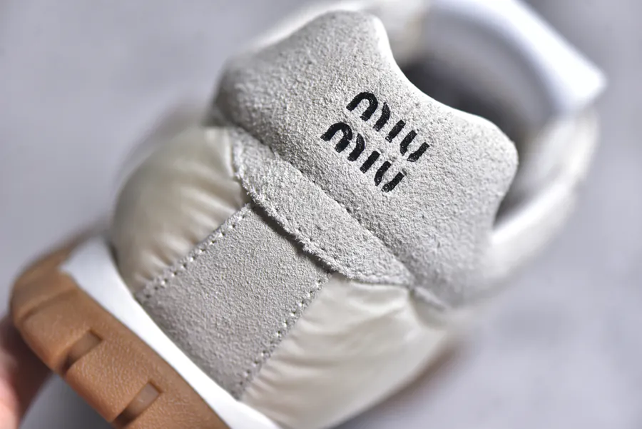 Miu Miu 25ss Tyre Series Casual Sneaker