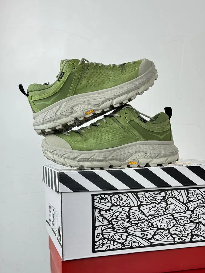HOKA ONE ONE Tor Summit TP Retro Outdoor Functional Sneaker