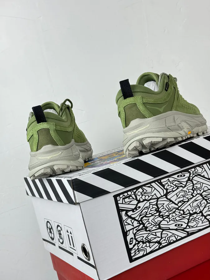 HOKA ONE ONE Tor Summit TP Retro Outdoor Functional Sneaker