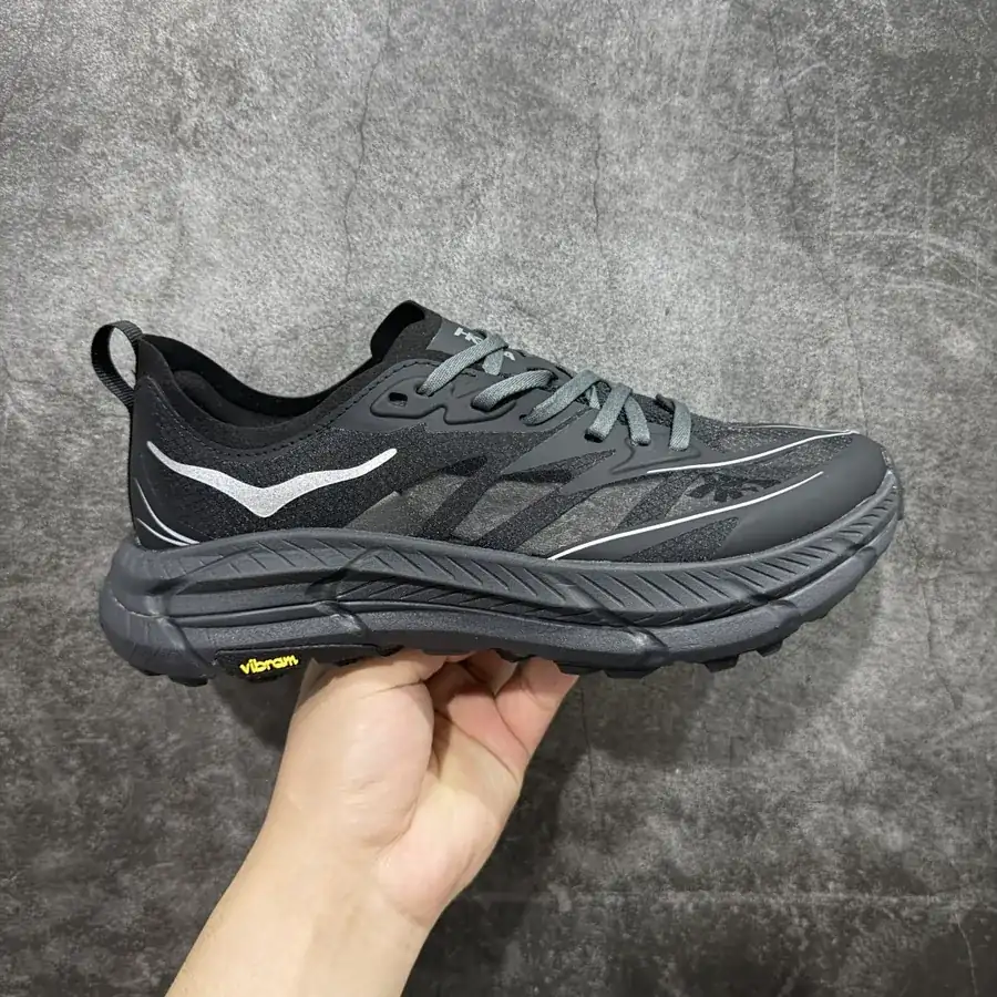HOKA ONE ONE Mafate Speed 4 Low Top Trail Running Shoes