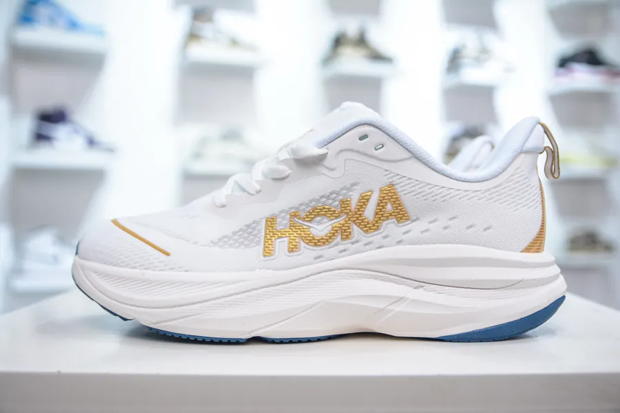 HOKA M SKYFLOW Low Top Professional Trail Running Shoes