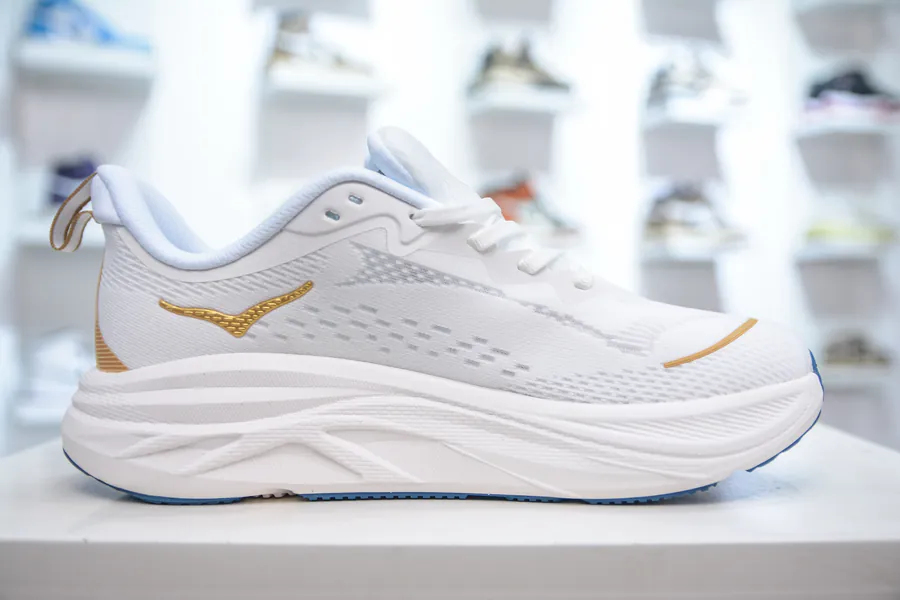 HOKA M SKYFLOW Low Top Professional Trail Running Shoes
