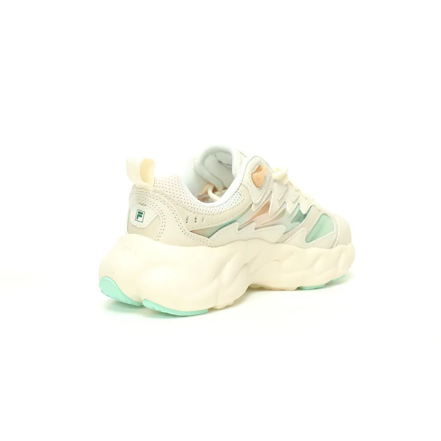 Fila Fashion Fern 2 Vintage Dad Shoes with Leather and Mesh Upper