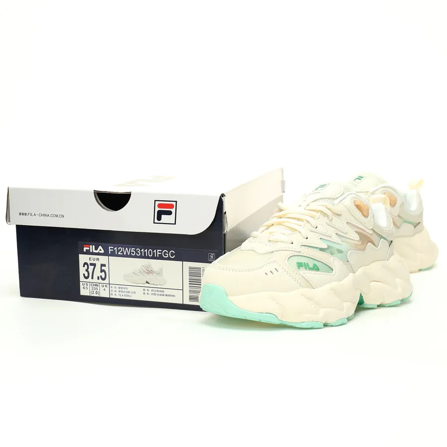 Fila Fashion Fern 2 Vintage Dad Shoes with Leather and Mesh Upper