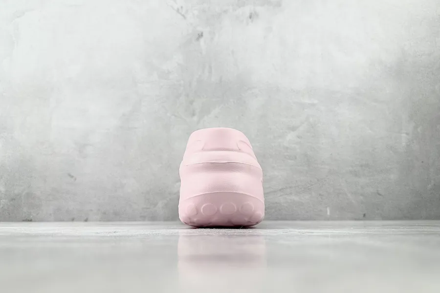 Hello Kitty × adidas originals AdiFOM Stan Smith Mule in Pink