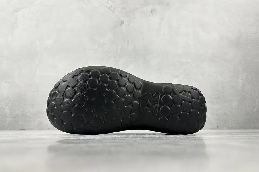 Adidas Originals AdiFOM Stan Smith Mule in Black