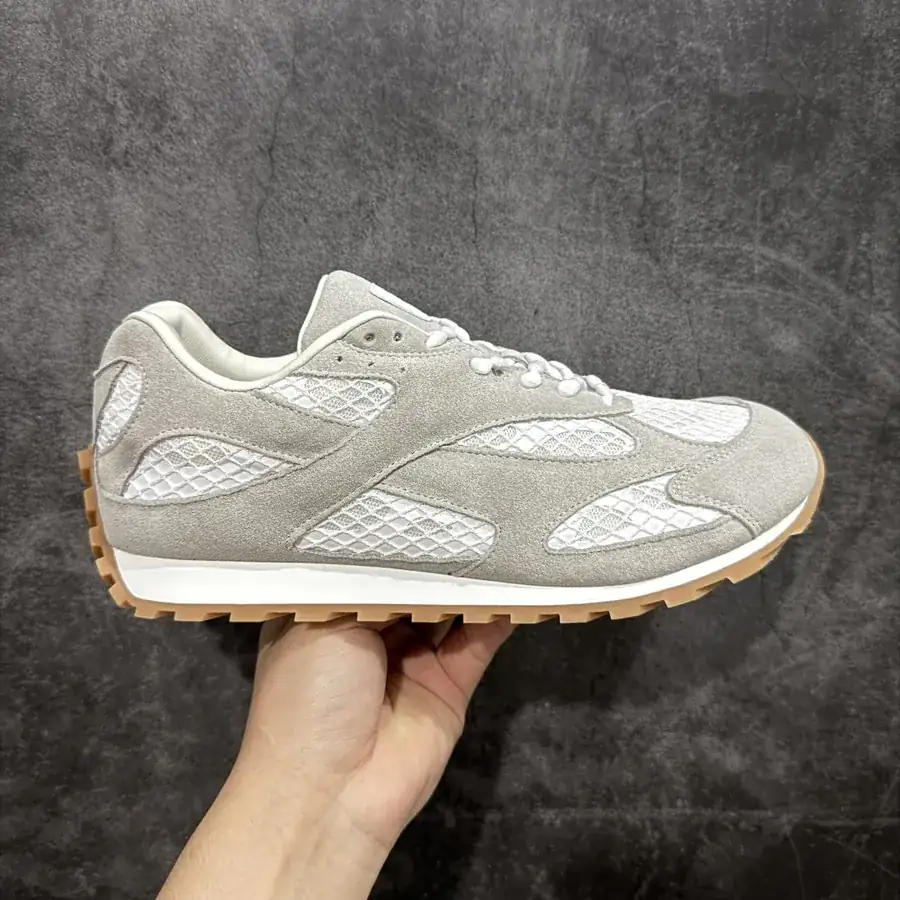 BOTTEGA VENETA Orbit Runner High Version Sneaker