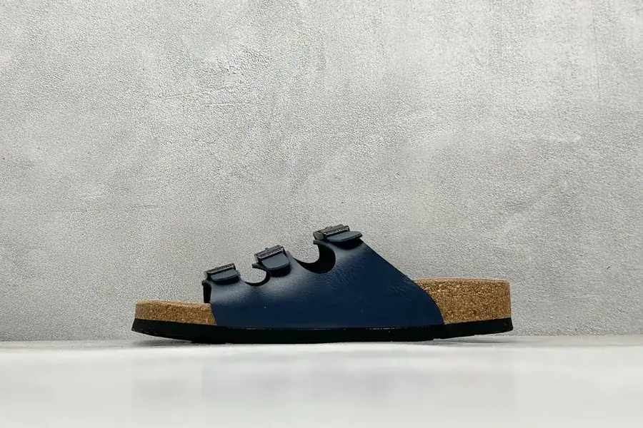 Birkenstock Milano Classic Sandal
